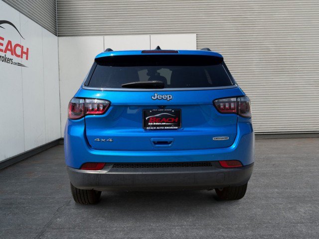 Used 2022 Jeep Compass Latitude w/ Sun and Sound Group AWD/4WD image 15