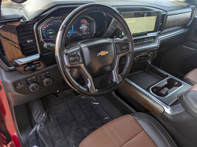 Used 2024 Chevrolet Silverado 2500 High Country w/ Technology Package image 2