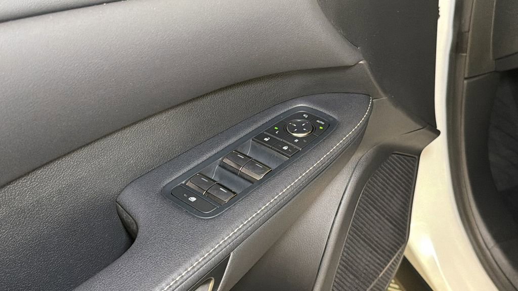 Used 2024 Lexus RX 350 Premium w/ Kick Sensor & Tow Package image 20