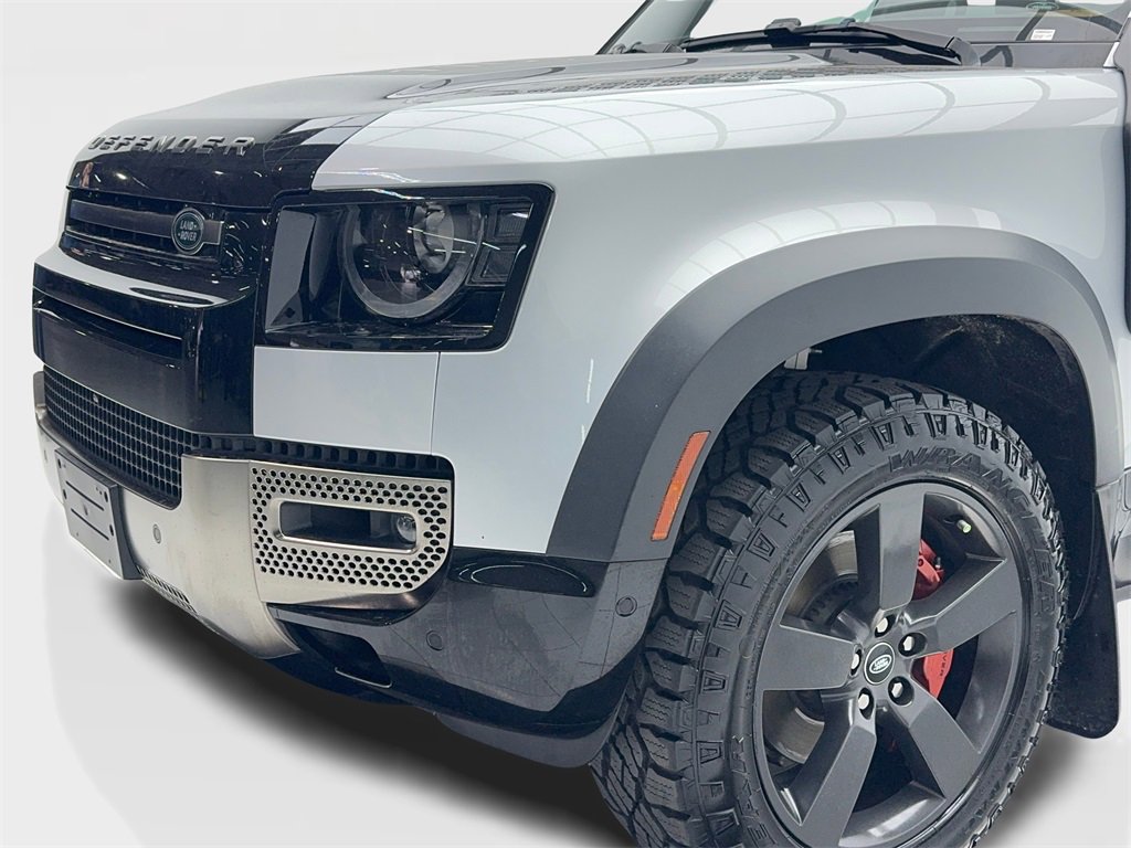 Used 2022 Land Rover Defender 110 X image 6