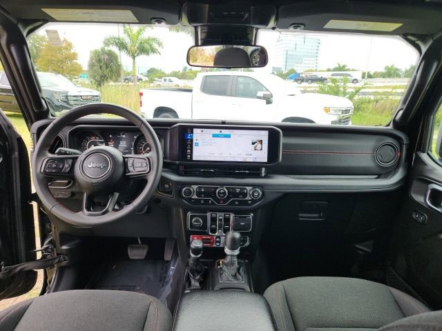 Used 2024 Jeep Wrangler Unlimited Rubicon image 24