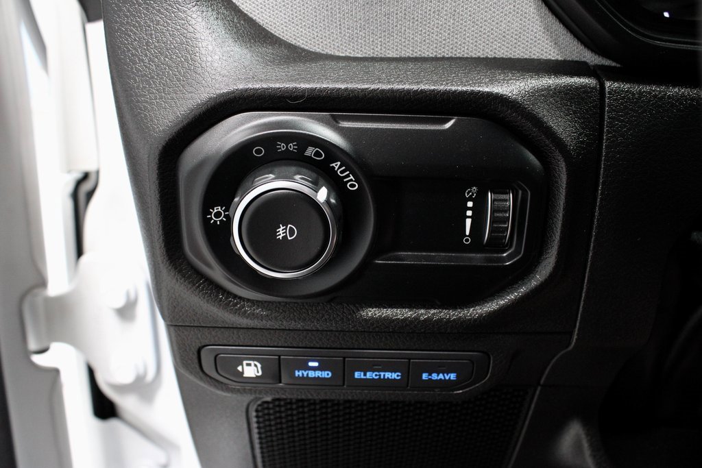 Used 2024 Jeep Wrangler Unlimited image 28