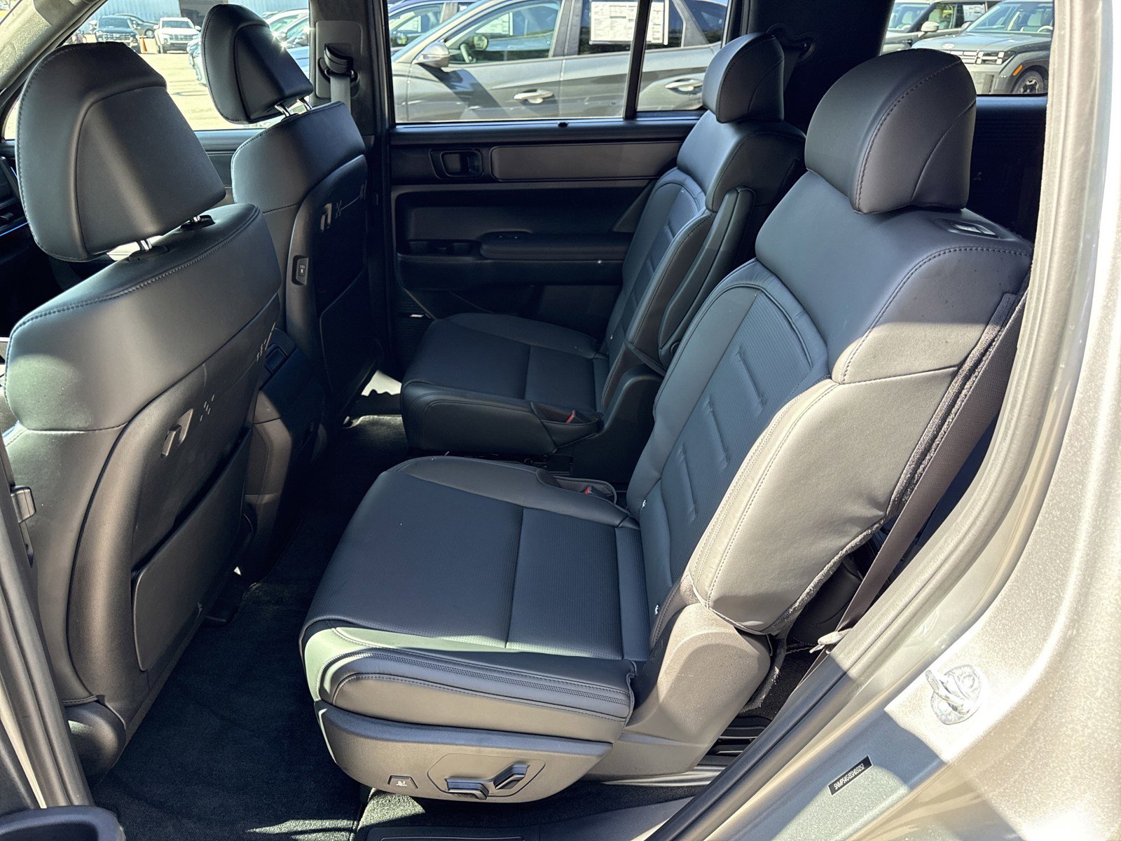 Used 2025 Hyundai Santa Fe Calligraphy image 14