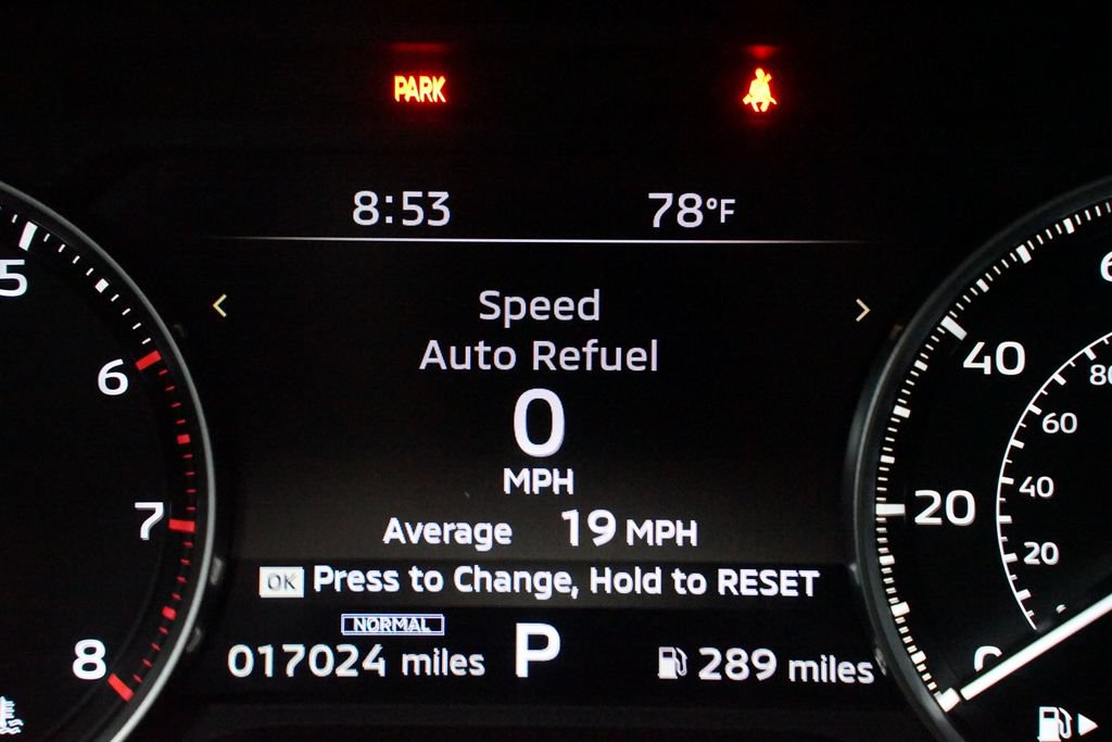 Used 2025 Mitsubishi Outlander SE AWD/4WD image 16