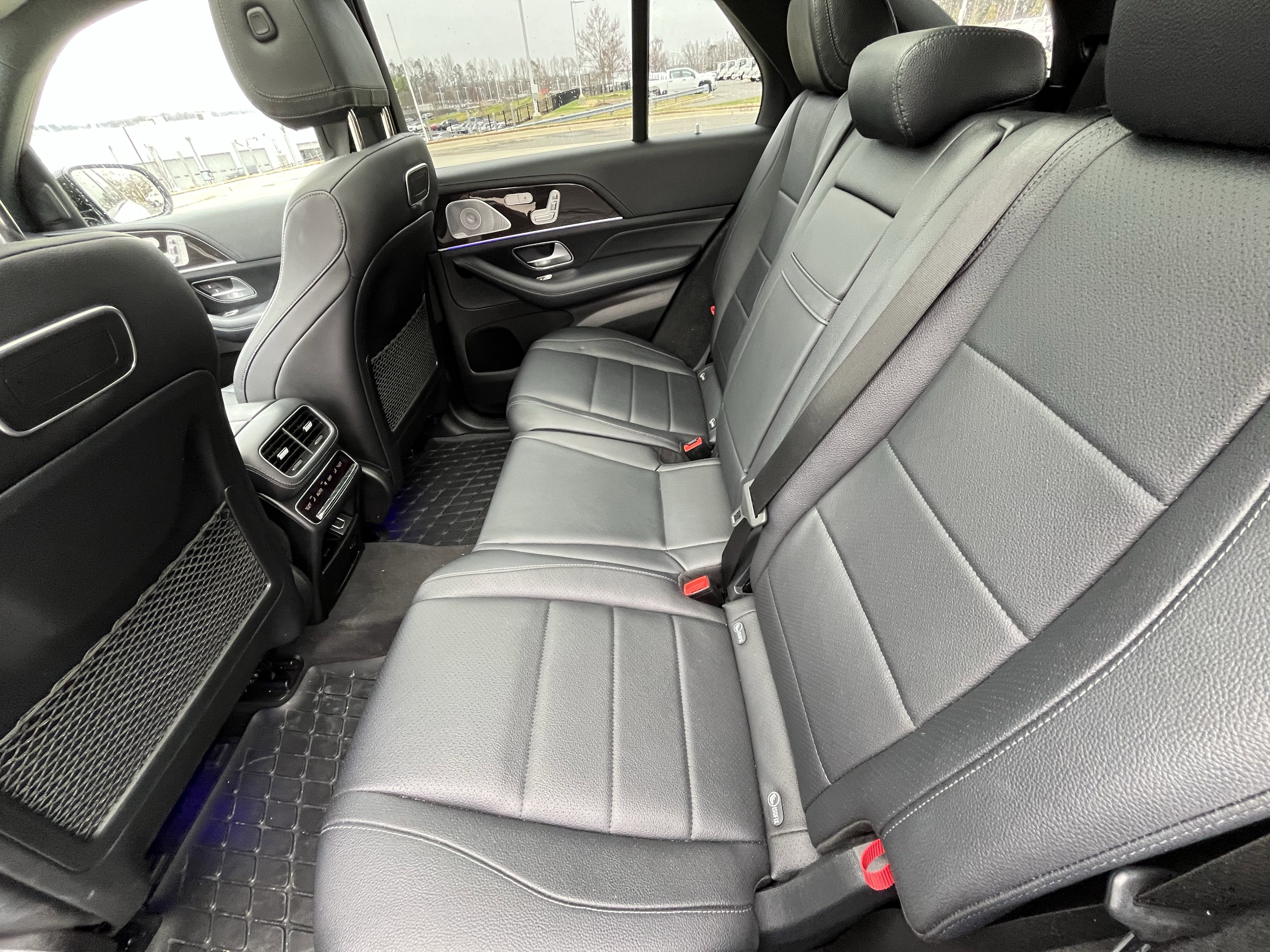 Used 2020 Mercedes-Benz GLE 350 4MATIC image 30