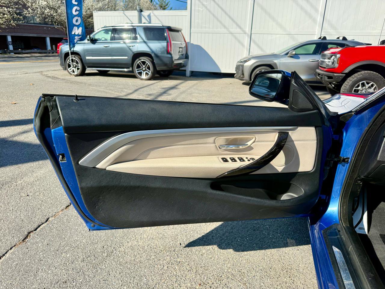 Used 2015 BMW 428i xDrive Convertible AWD/4WD image 9