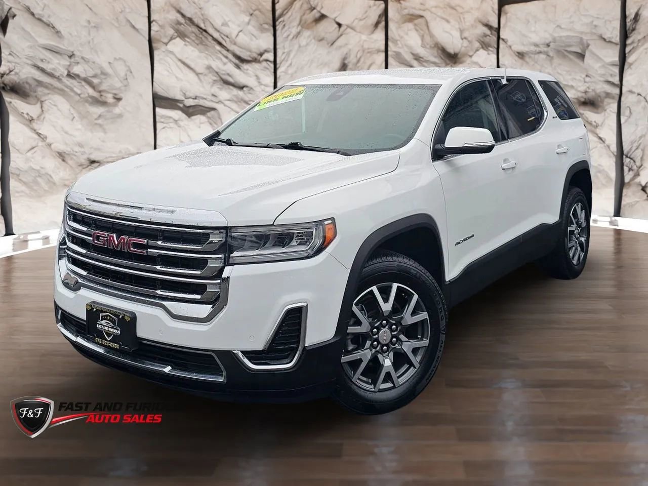 Used 2022 GMC Acadia SLE FWD image 3