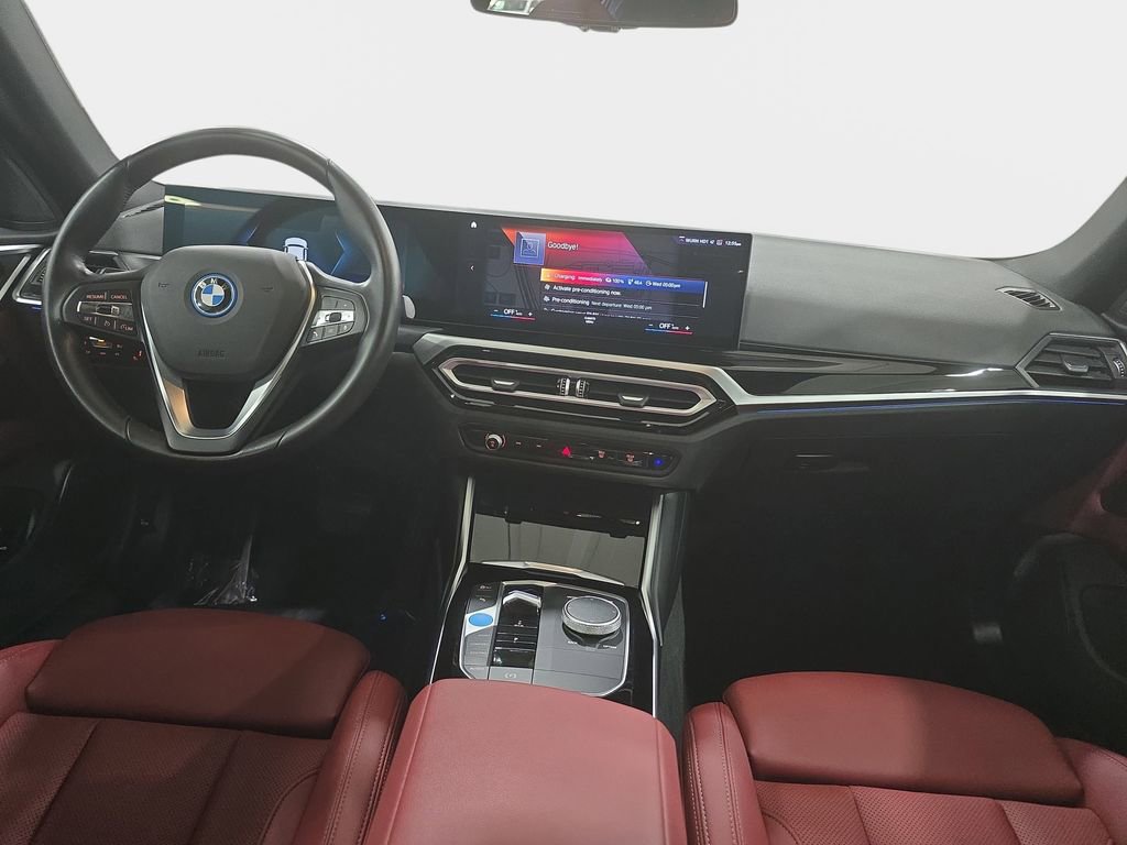 Certified 2023 BMW i4 eDrive35 image 9