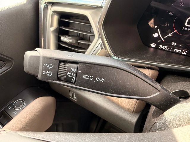 Used 2025 GMC Canyon Denali AWD/4WD image 24