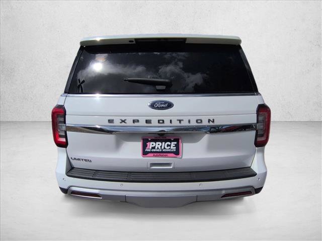 Used 2024 Ford Expedition Limited image 7