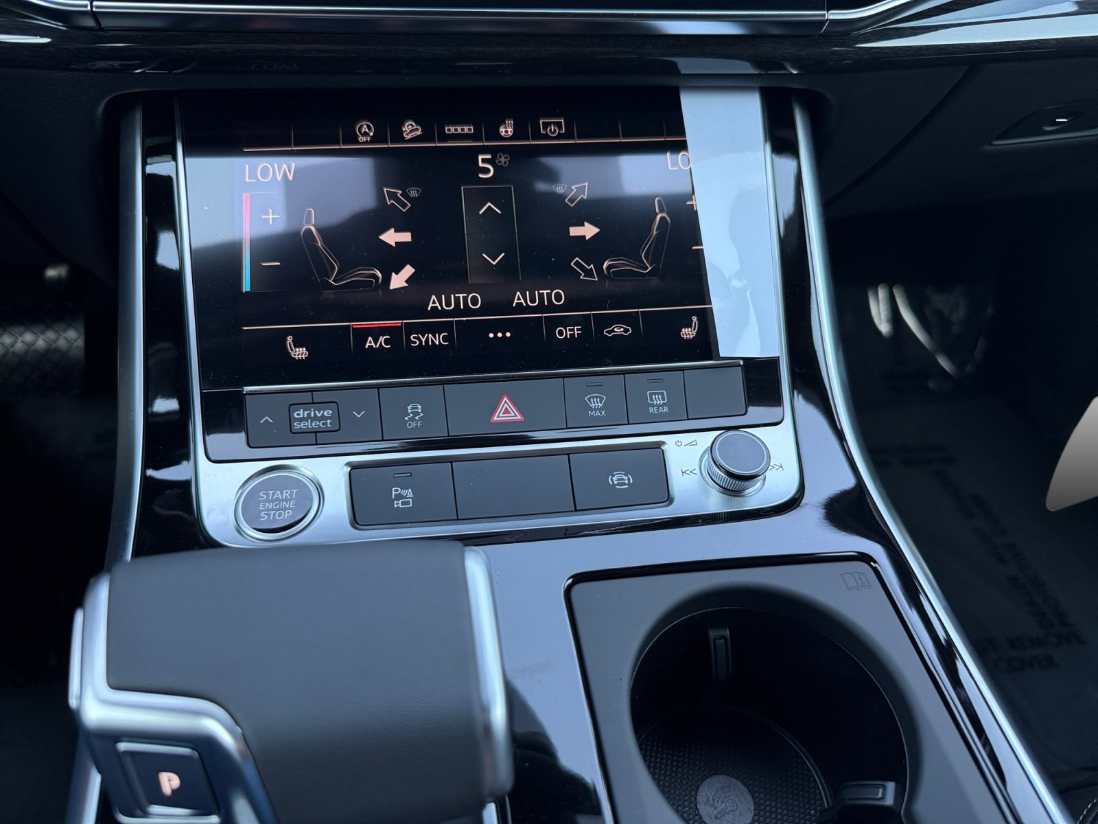New 2026 Audi Q7 2.0T Premium AWD/4WD image 13