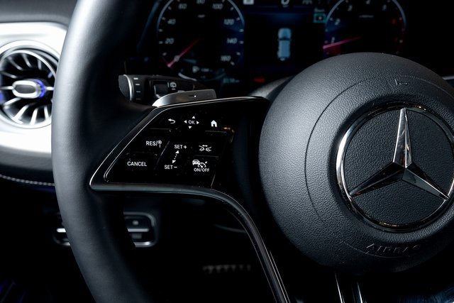 Used 2025 Mercedes-Benz G 550 image 40