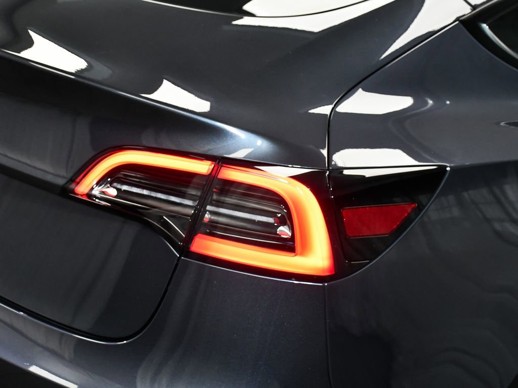 Used 2023 Tesla Model 3 Standard Range image 63