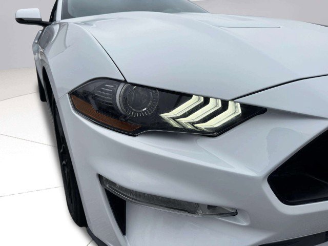 Used 2018 Ford Mustang Premium RWD image 10