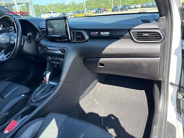 Used 2021 Hyundai Veloster Turbo FWD image 12