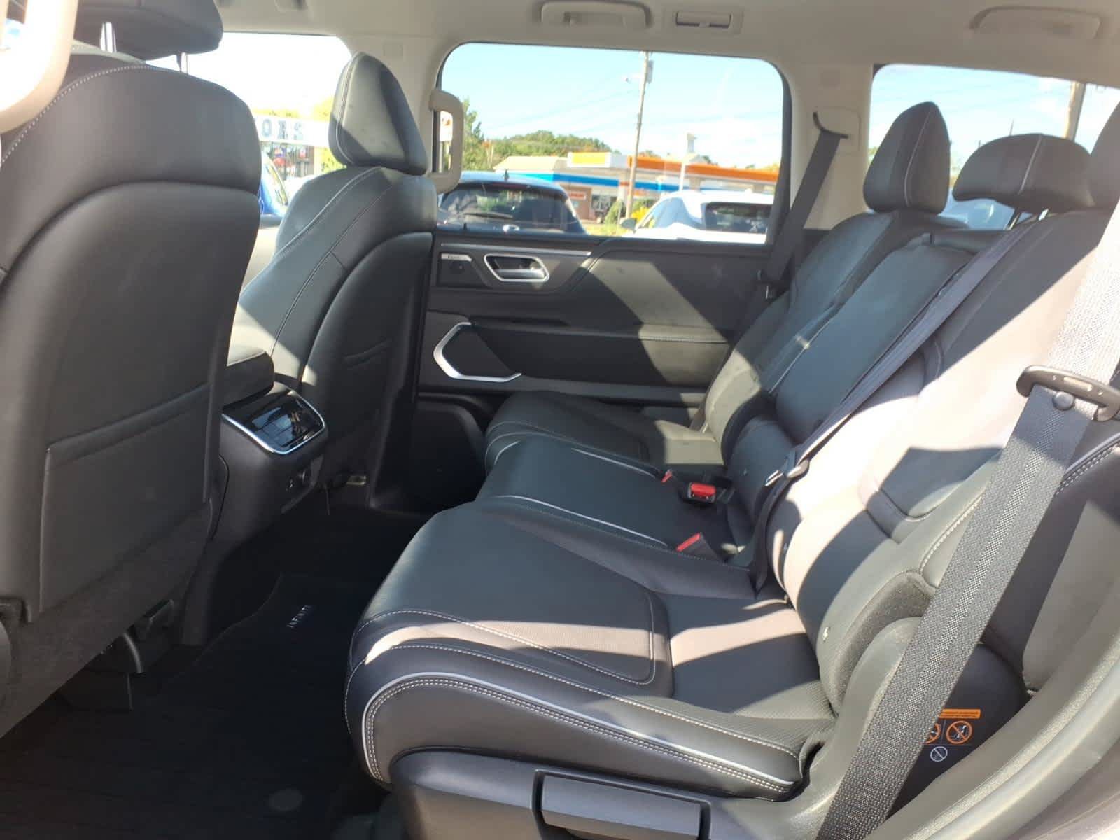 Certified 2026 INFINITI QX80 Luxe AWD/4WD image 13