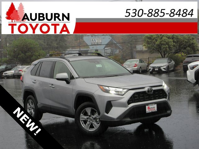 New 2025 Toyota RAV4 XLE