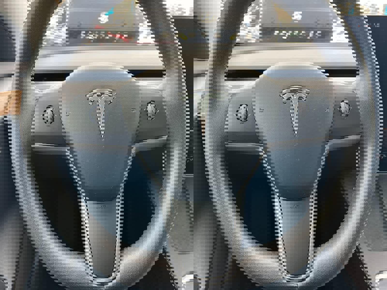 Used 2023 Tesla Model 3 Standard Range image 23