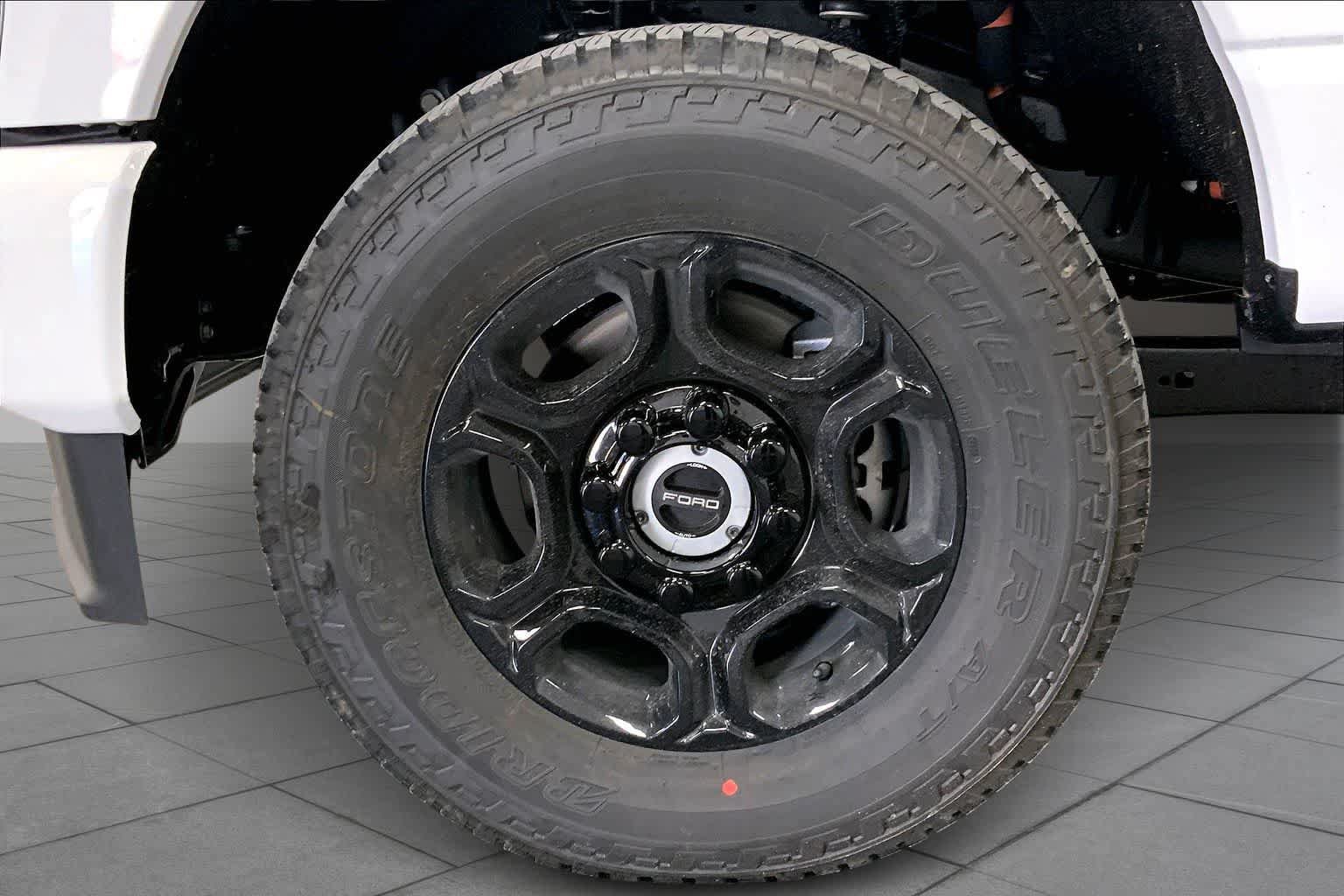 New 2026 Ford F250 XL w/ STX Appearance Package AWD/4WD image 9