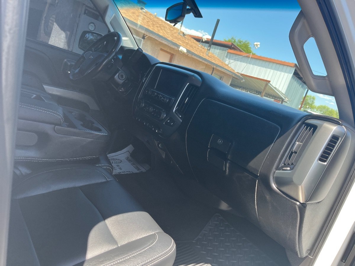 Used 2018 Chevrolet Silverado 1500 LT w/ All Star Edition AWD/4WD image 35