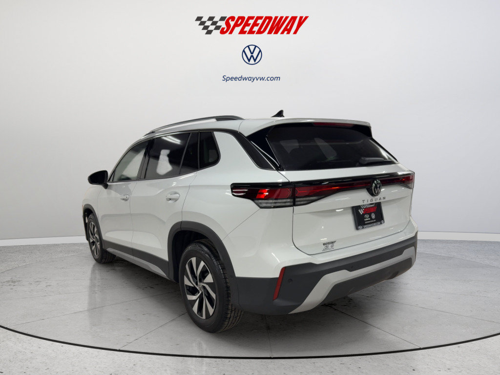 New 2026 Volkswagen Tiguan S FWD image 8