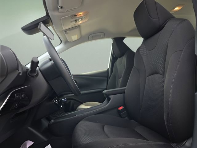 Used 2020 Toyota Prius LE FWD image 9