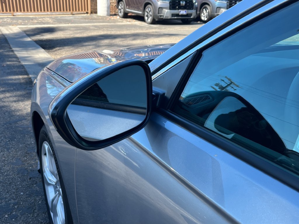 Used 2025 Honda Accord LX image 45