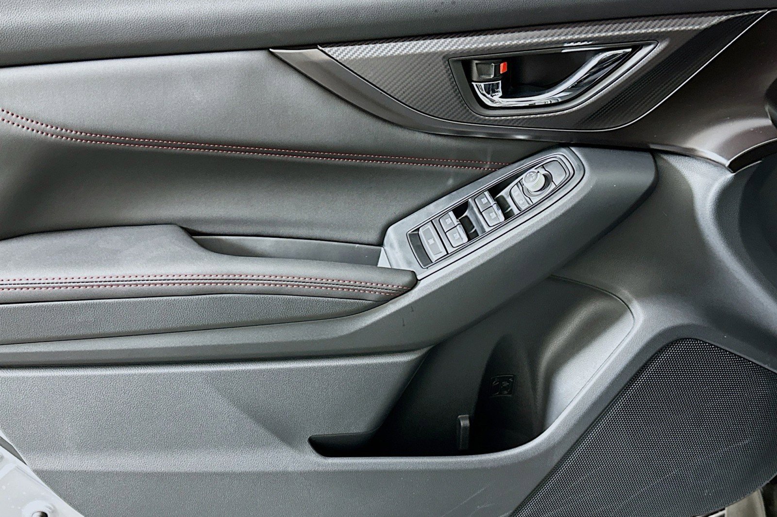 Used 2025 Subaru WRX Premium AWD/4WD image 21