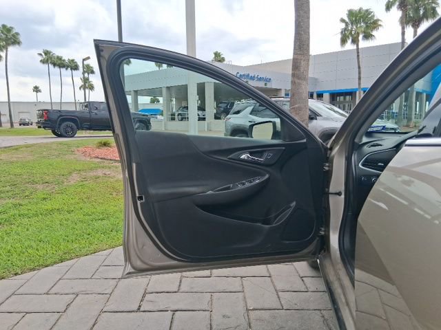 Used 2025 Chevrolet Malibu LS w/ LPO, Floor Liner Package FWD image 14