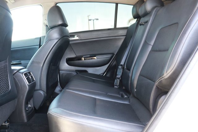 Used 2020 Kia Sportage EX FWD image 12
