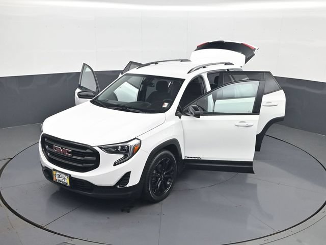 Used 2020 GMC Terrain SLE w/ Driver Convenience Package FWD image 30