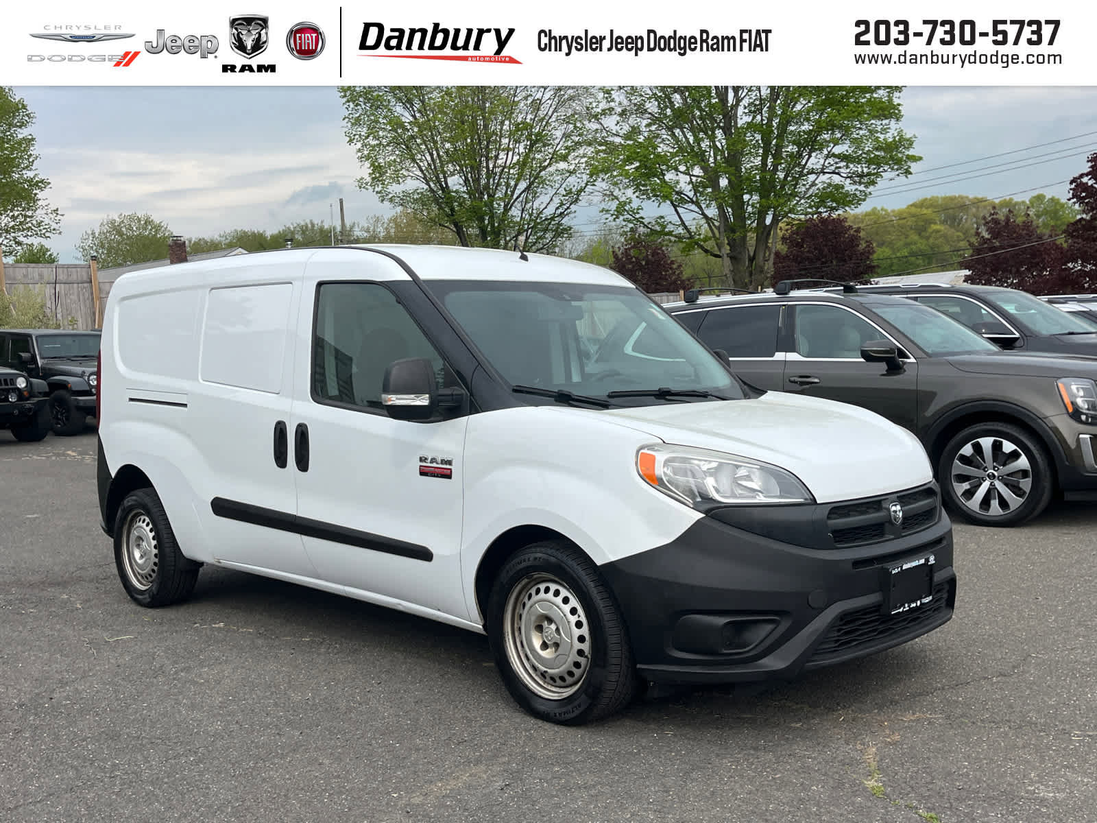 Used 2017 RAM ProMaster City Tradesman w/ Rear Back-up Camera Group FWD video 1