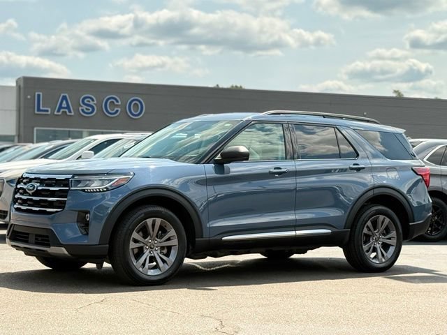 Used 2025 Ford Explorer Active w/ Active Comfort Package