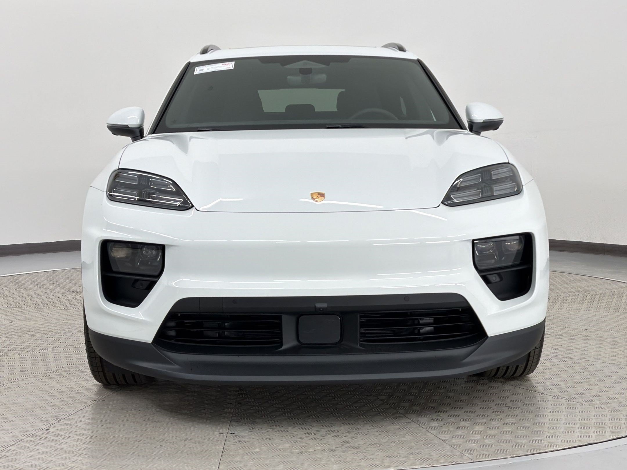 Used 2026 Porsche Macan 4 Electric AWD/4WD image 6