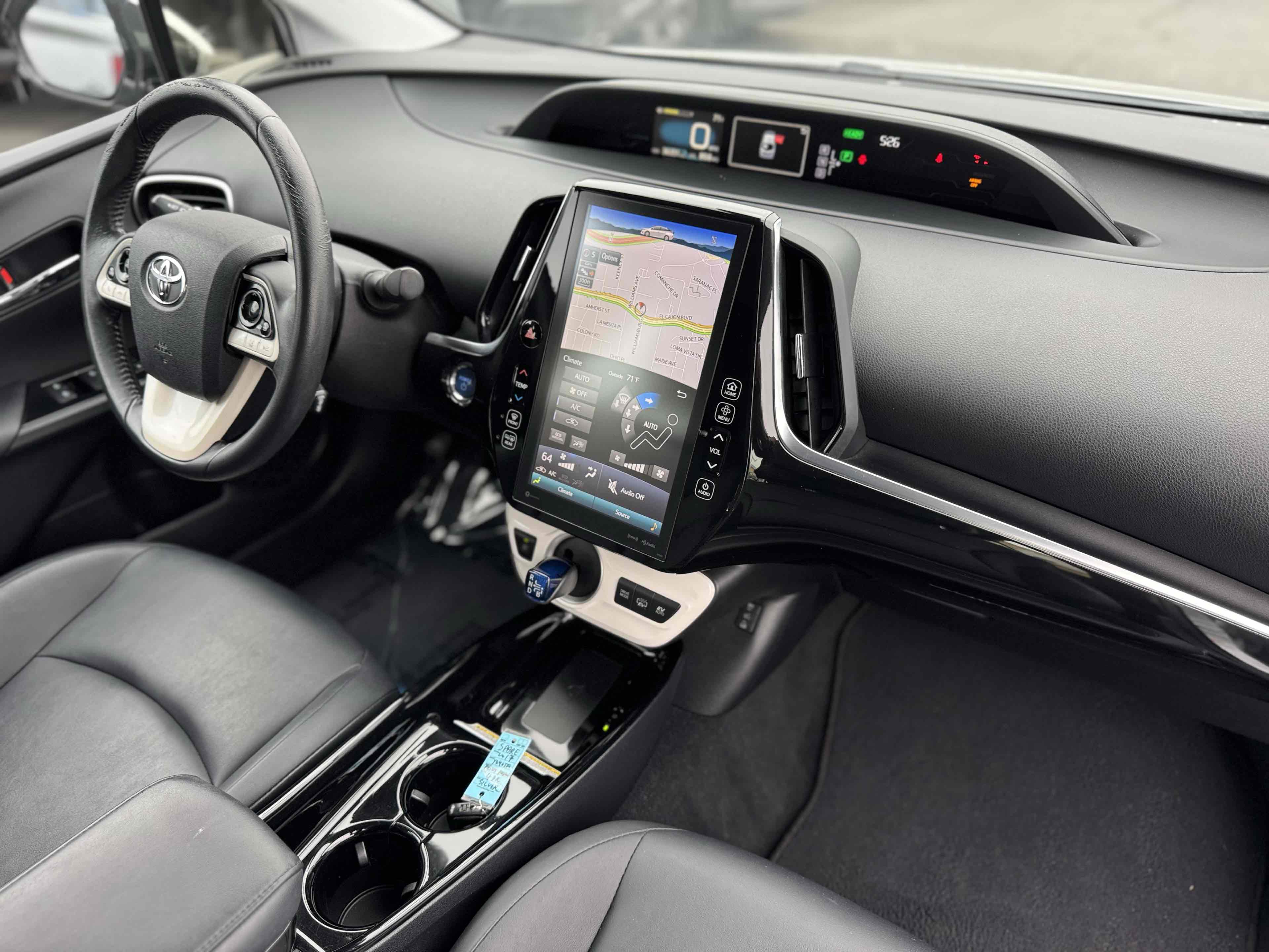 Used 2017 Toyota Prius Prime Premium w/ Carpet Mat Package image 17