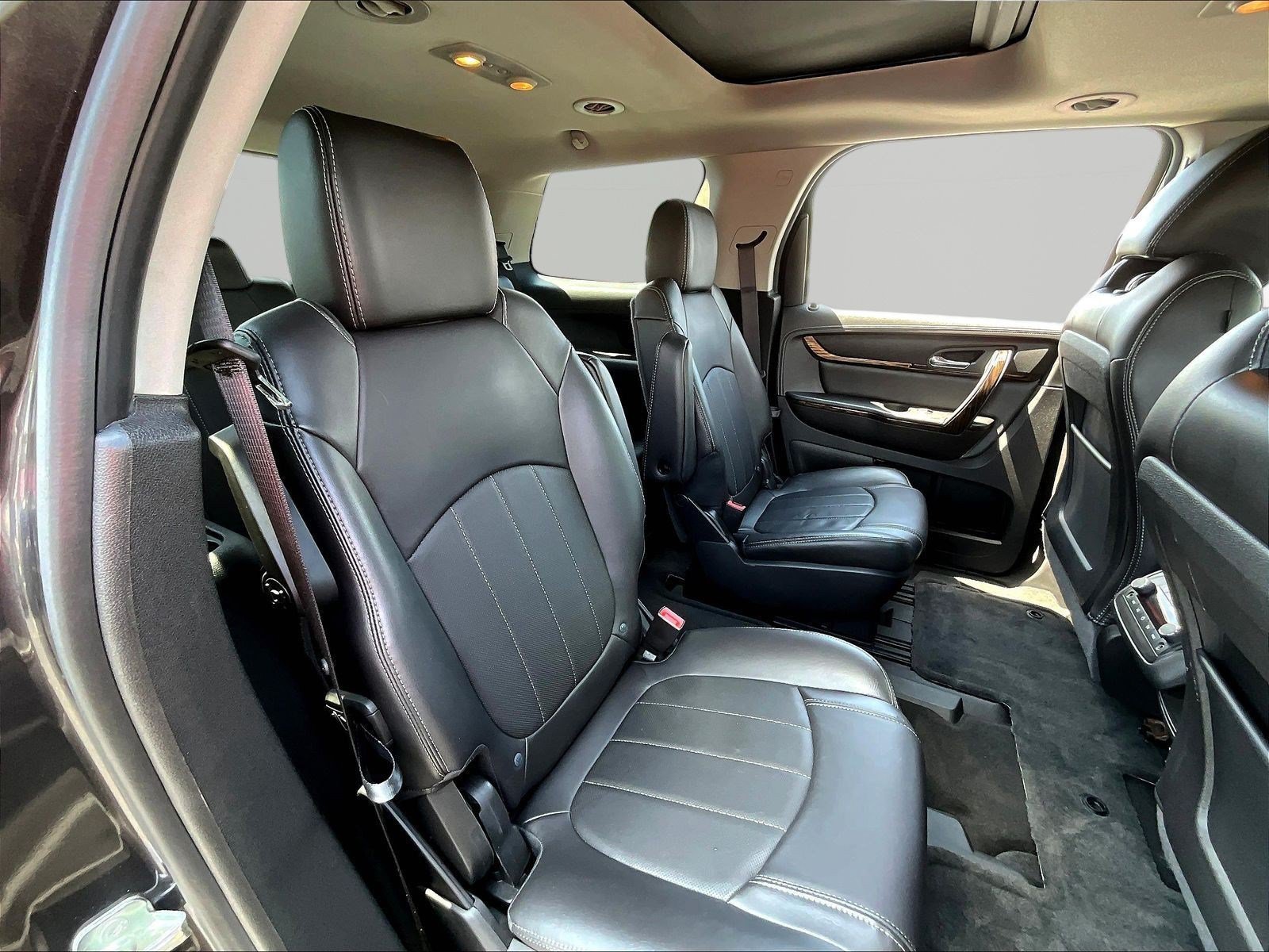 Used 2016 GMC Acadia Denali FWD image 25
