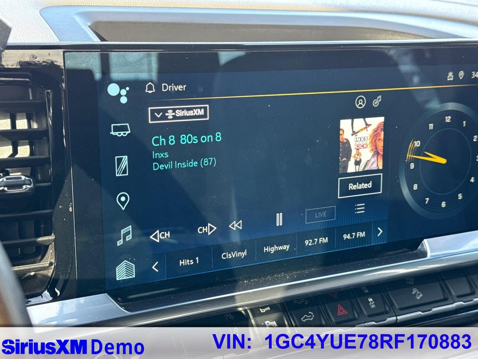 Used 2024 Chevrolet Silverado 3500 LTZ w/ LTZ Convenience Package image 35