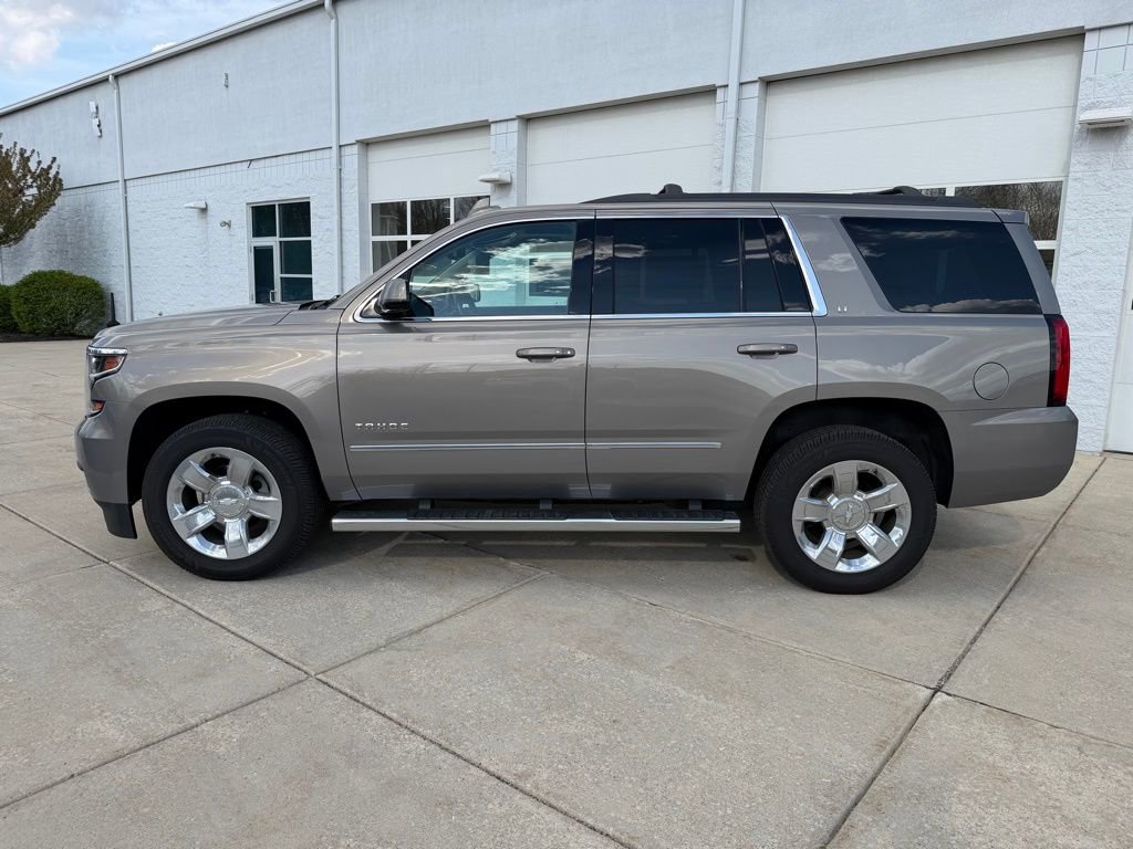 Used 2018 Chevrolet Tahoe LT w/ LT Signature Package image 9