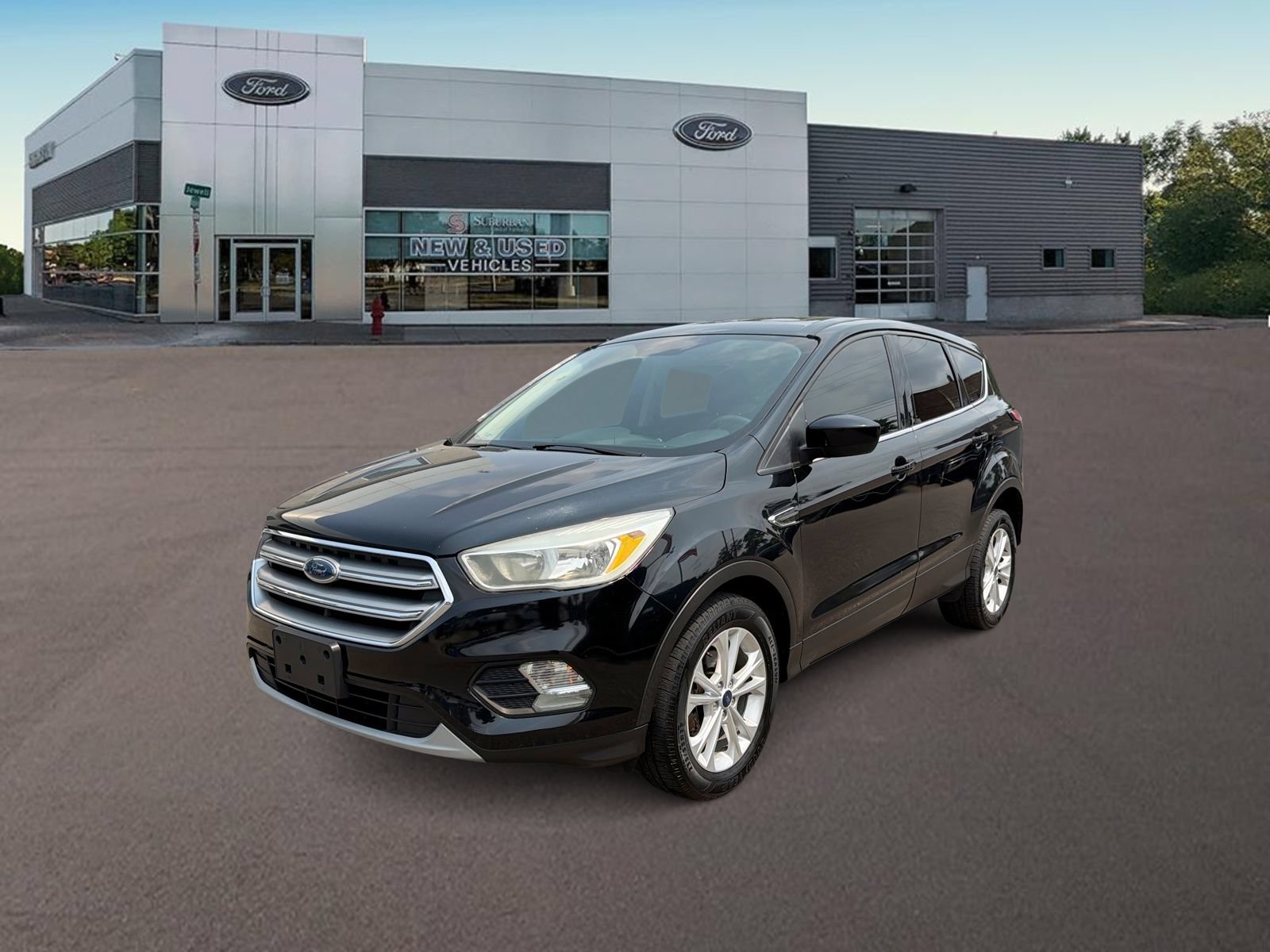 Used 2017 Ford Escape SE FWD image 4