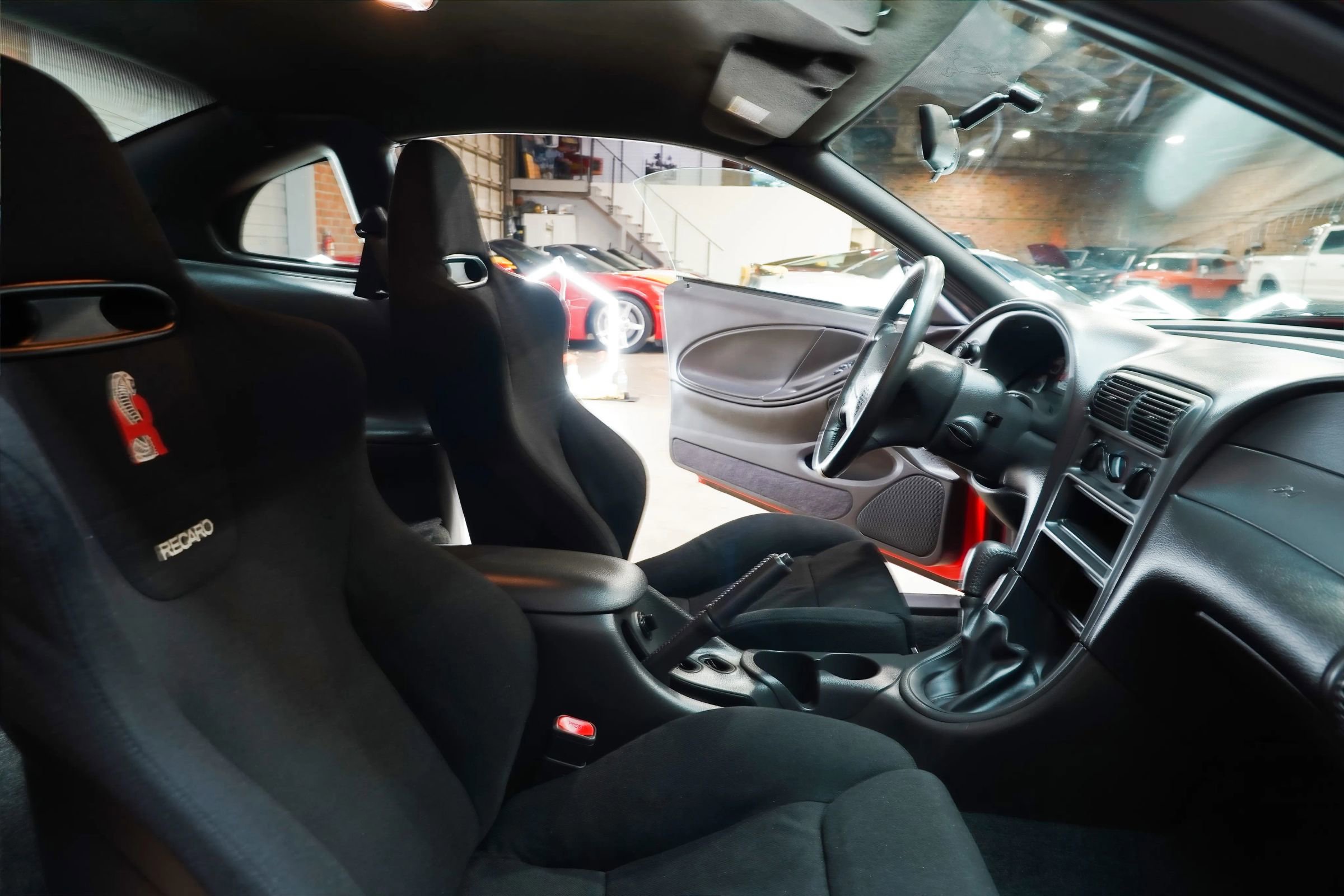Used 2000 Ford Mustang Cobra RWD image 50