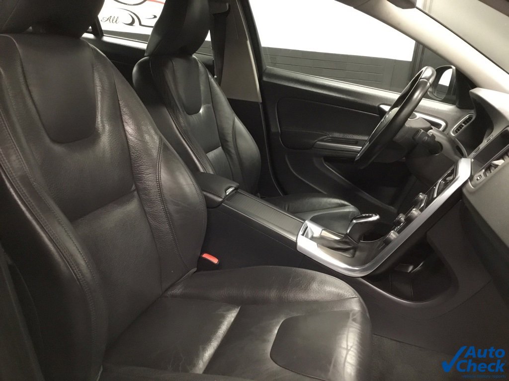 Used 2014 Volvo S60 T5 image 35