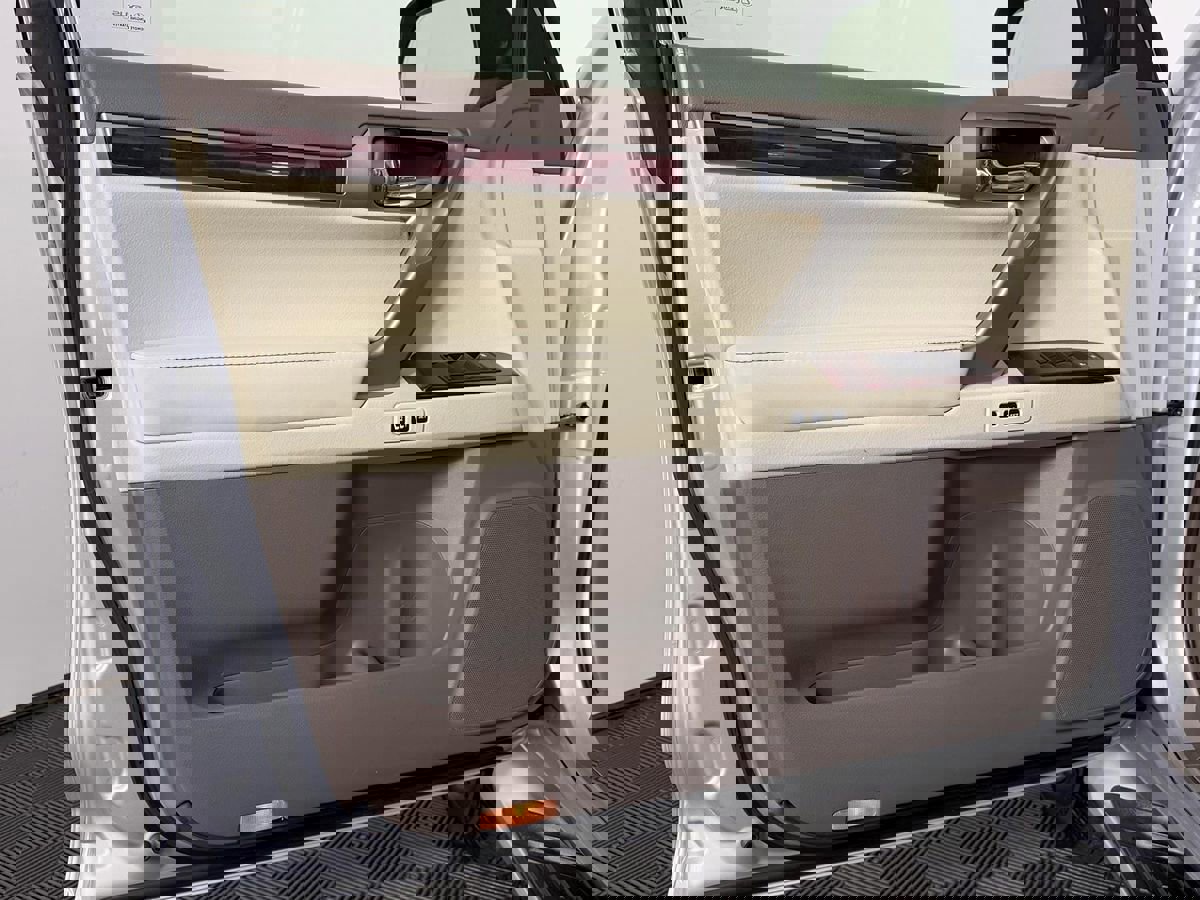 Used 2012 Lexus GX 460 Premium image 17