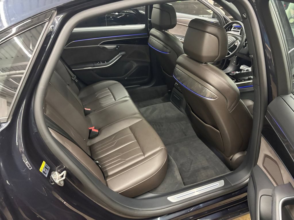 Used 2021 Audi A8 L 4.0T w/ Executive Plus Package AWD/4WD image 16