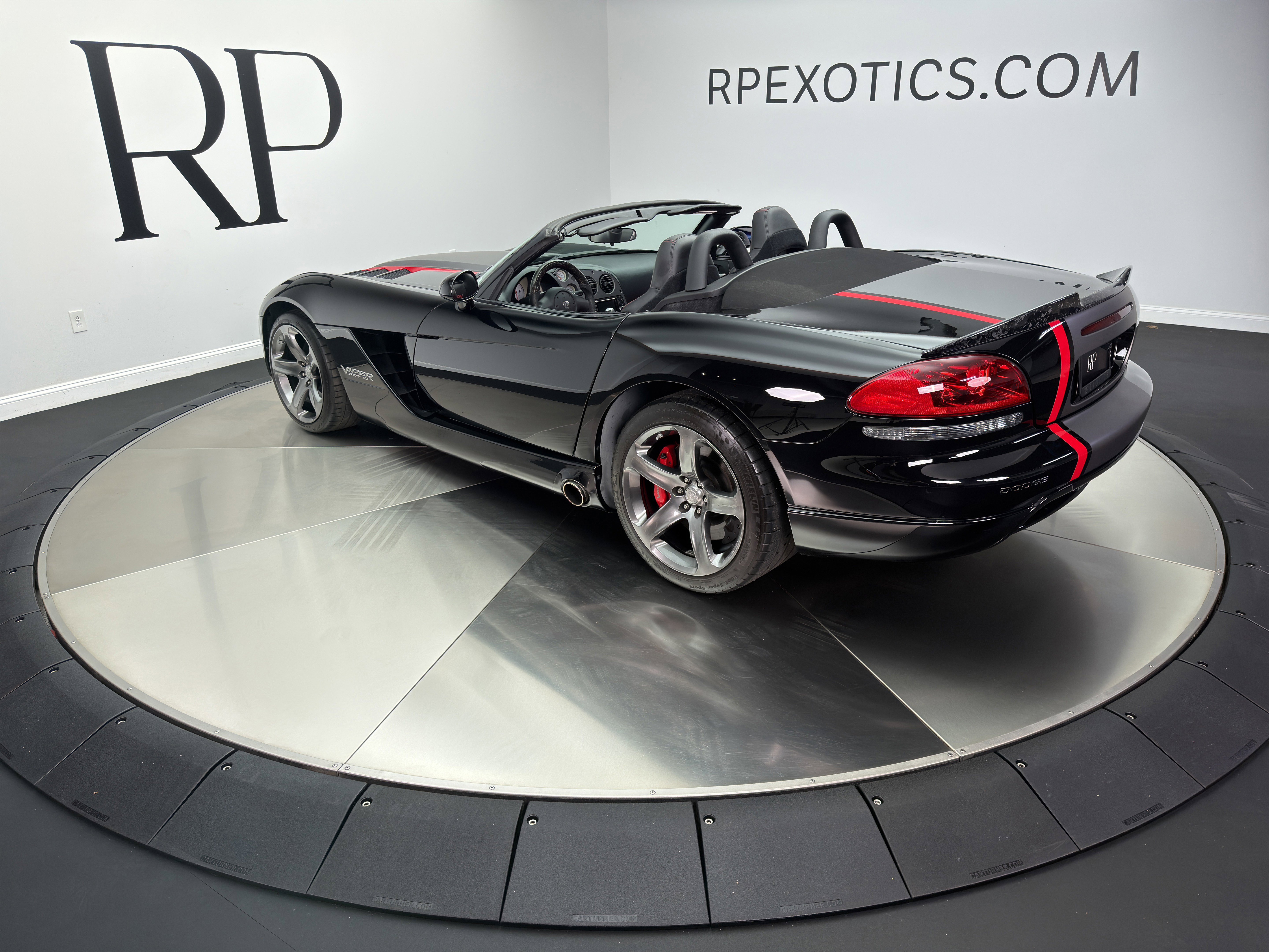 Used 2008 Dodge Viper SRT-10 w/ Protection Group RWD image 7