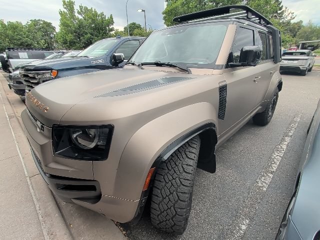 Certified 2025 Land Rover Defender 110 AWD/4WD image 1