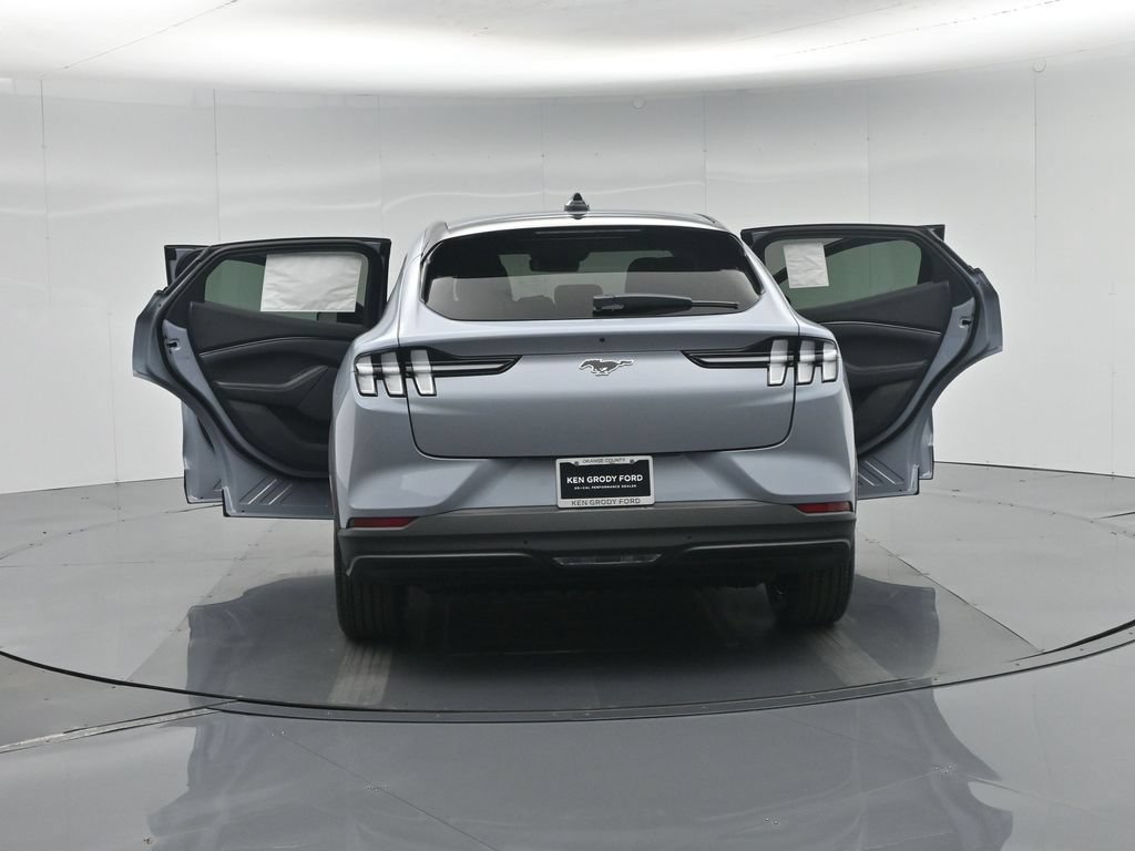 New 2026 Ford Mustang Mach-E Select RWD image 31