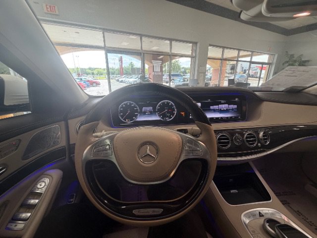 Used 2015 Mercedes-Benz S 550 Sedan image 11