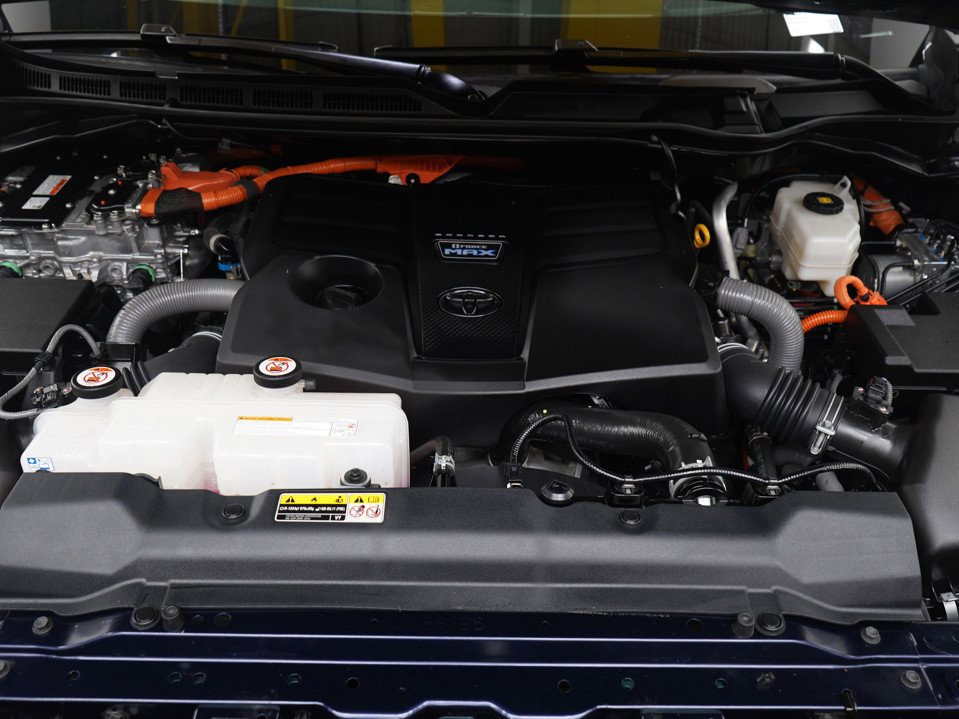 Used 2024 Toyota Sequoia Platinum image 38