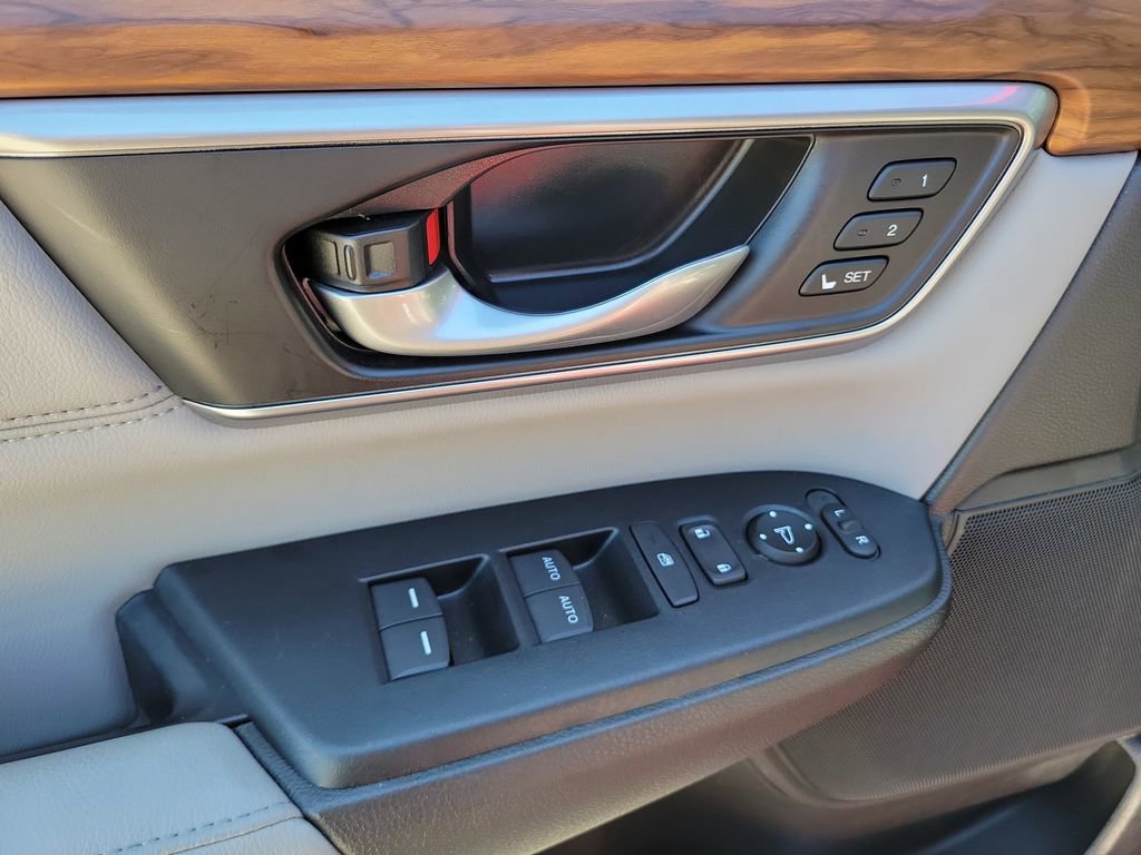 Used 2022 Honda CR-V Touring image 21