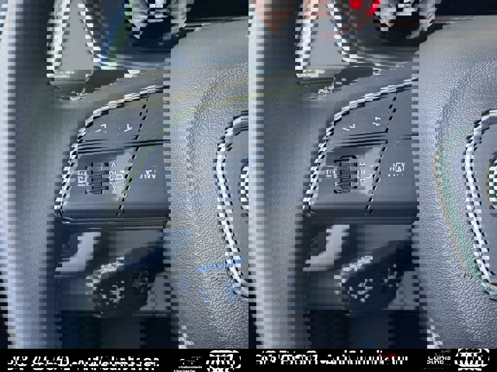 Certified 2025 Audi Q5 2.0T Premium Plus image 30